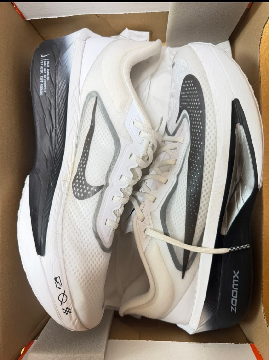 나이키 줌 플라이 6 상품이미지1