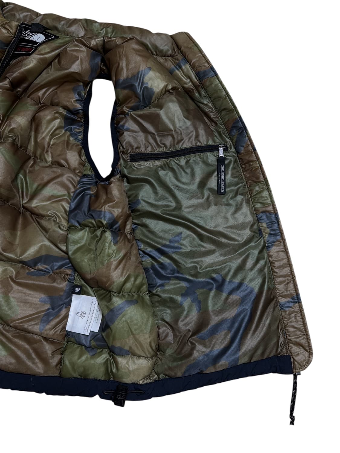 [M] 노스페이스 카모 아콘카구아 패딩 베스트 상품이미지7