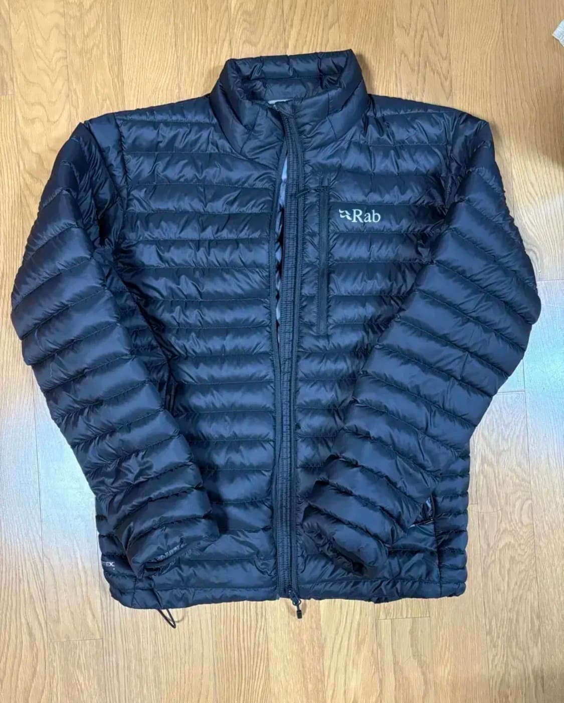 Rab 경량패딩 m 상품이미지1