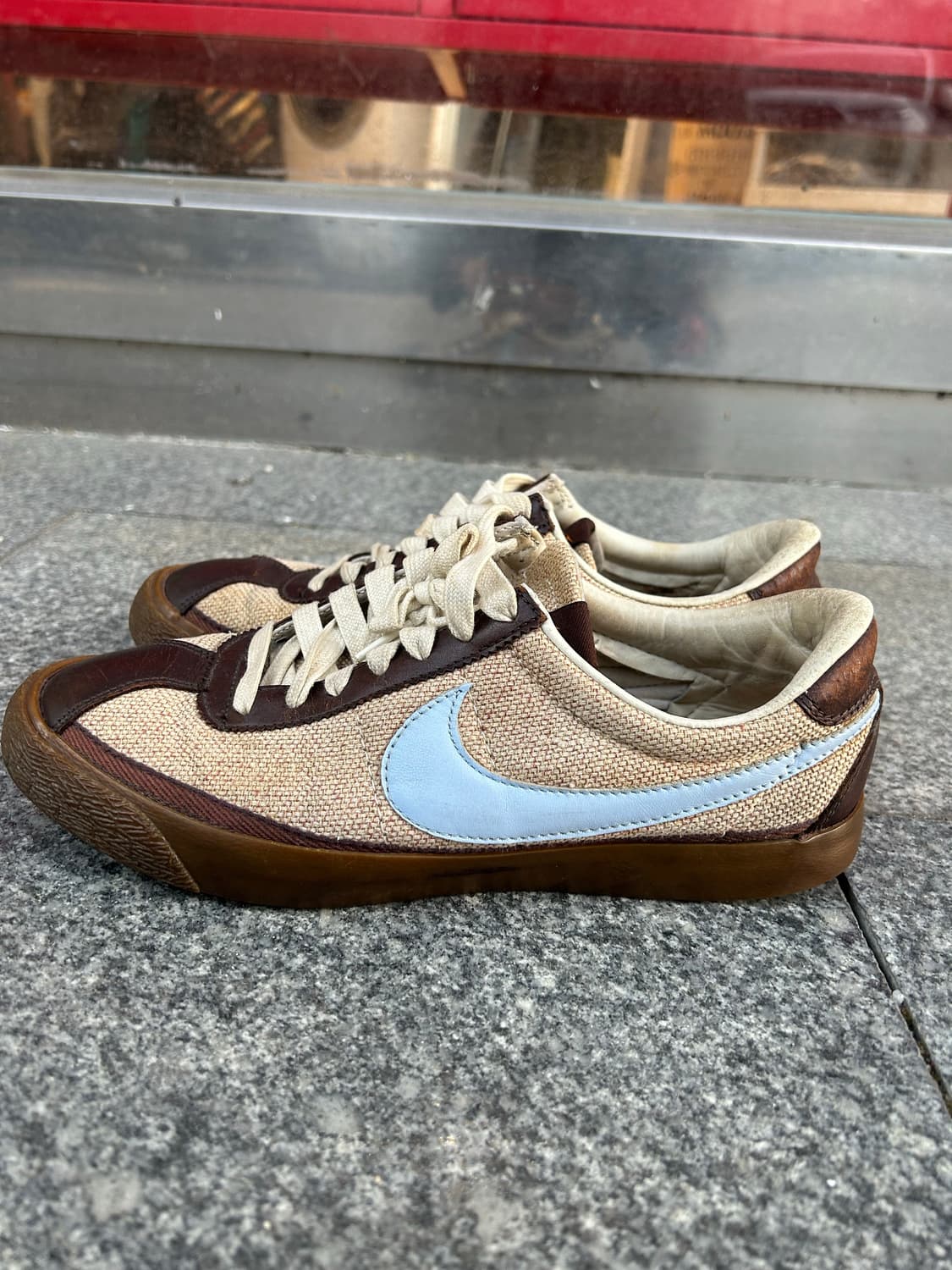 05,06 나이키 스타브라운 상품이미지2