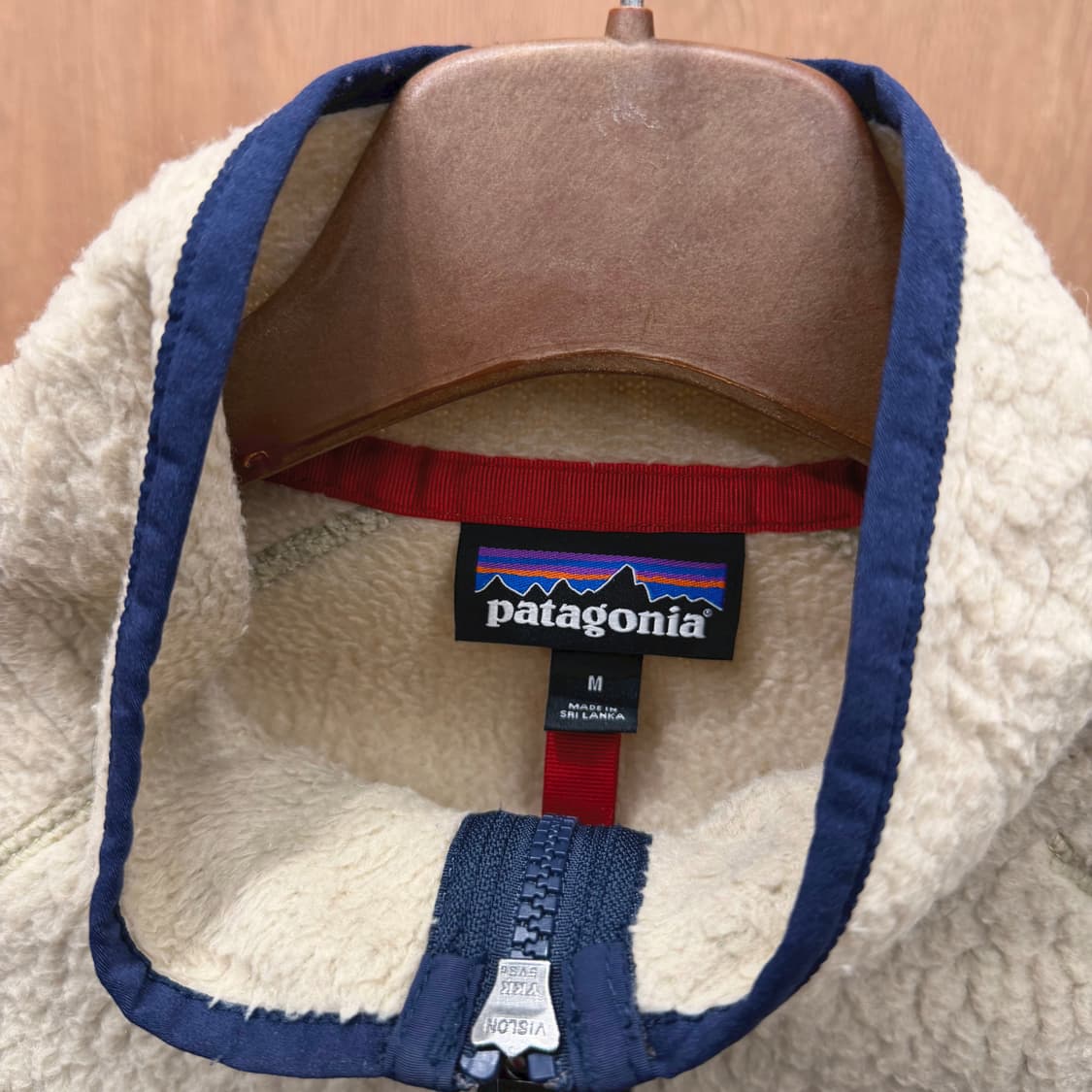 파타고니아 하이넥 플리스 집업 네이비 배색 라인 지퍼 포켓 아이보리 상품이미지6