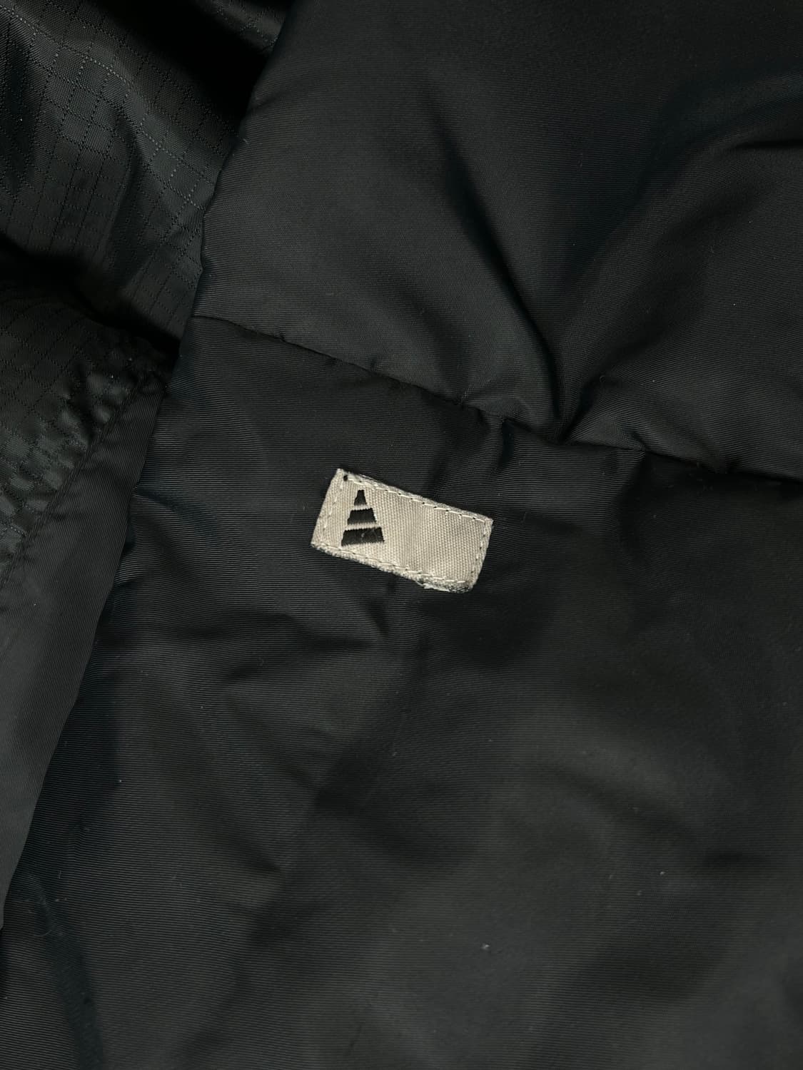 아디다스 90s 블랙 패딩 105 상품이미지8