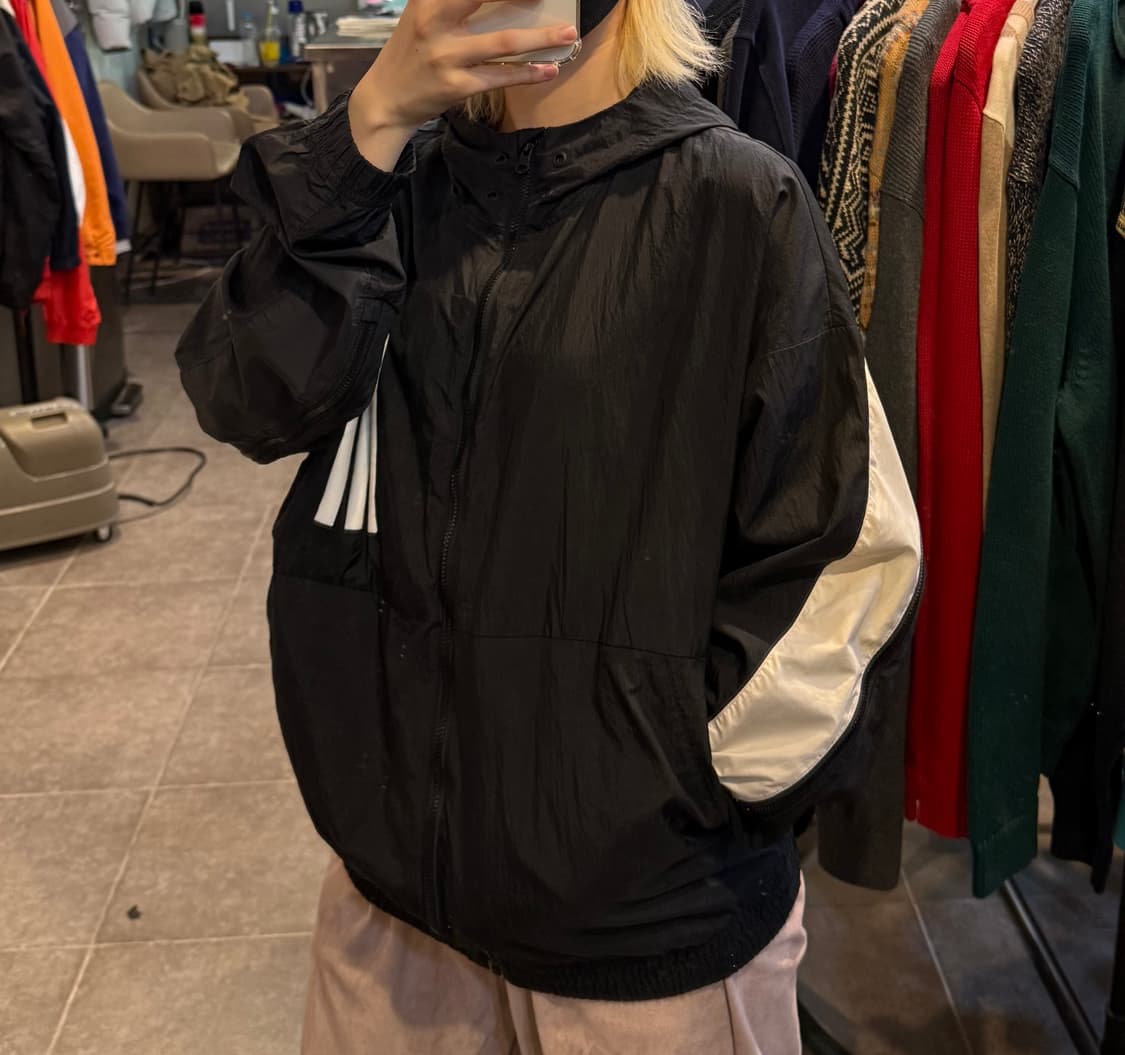 [NO.9] Adidas 바람막이 상품이미지3
