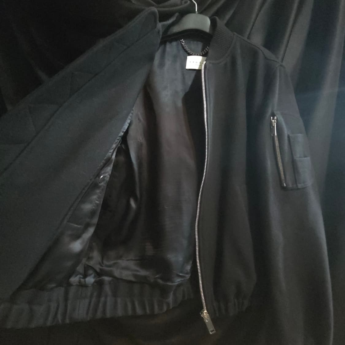 Sandro 산드로 옴므 블랙 봄버 자켓 상품이미지5