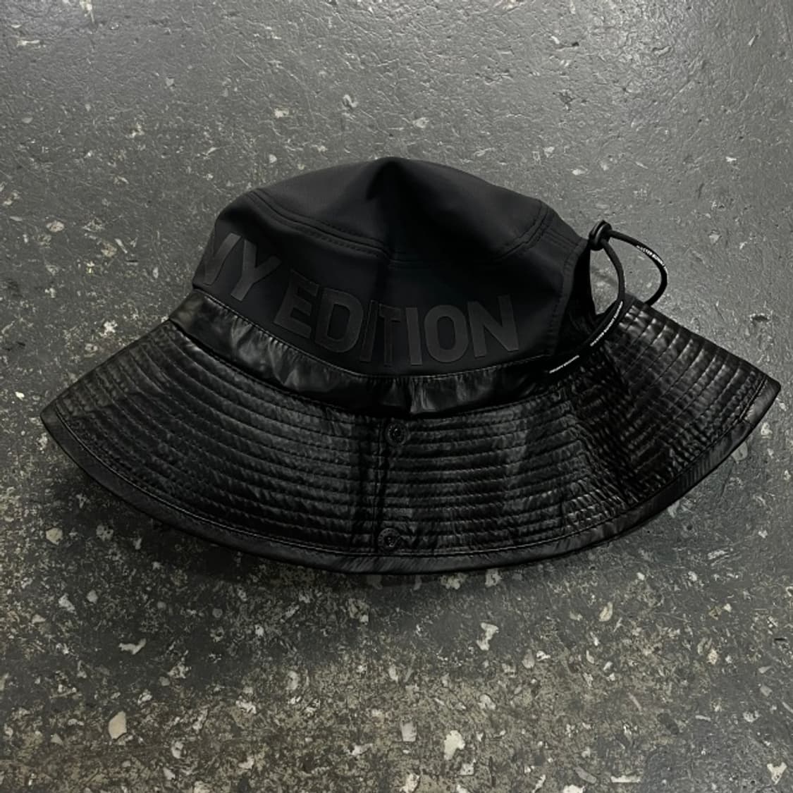 마스터 바니 에디션 버킷햇  상품이미지2