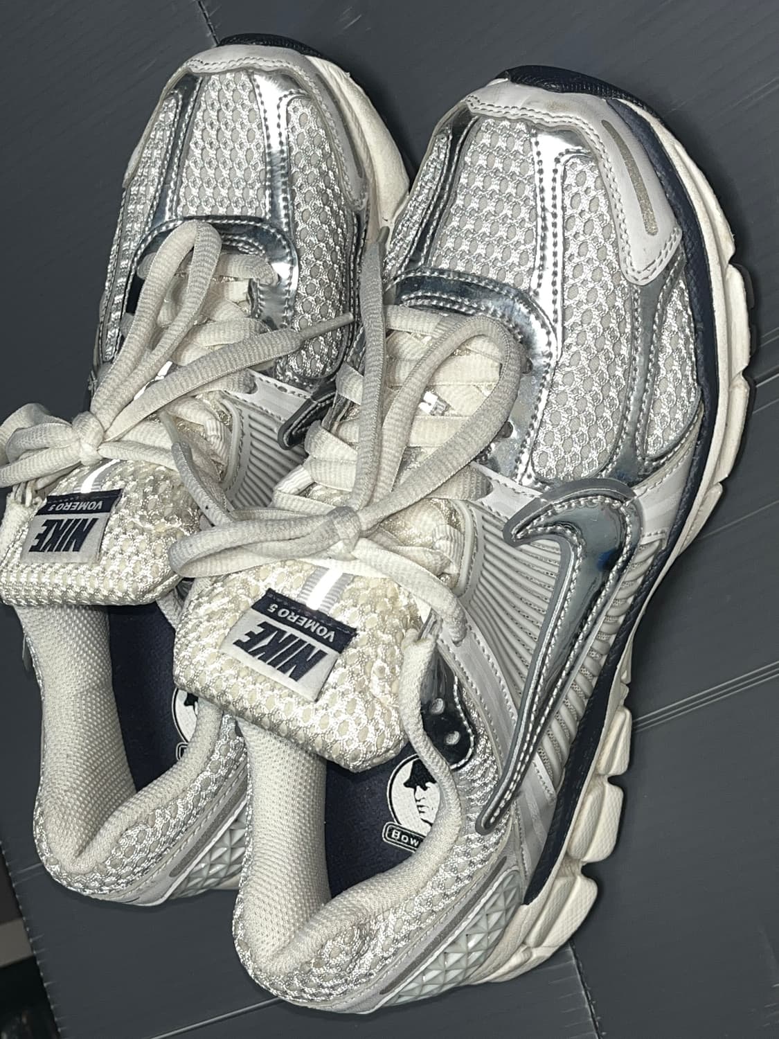 나이키 보메로 실버  상품이미지3