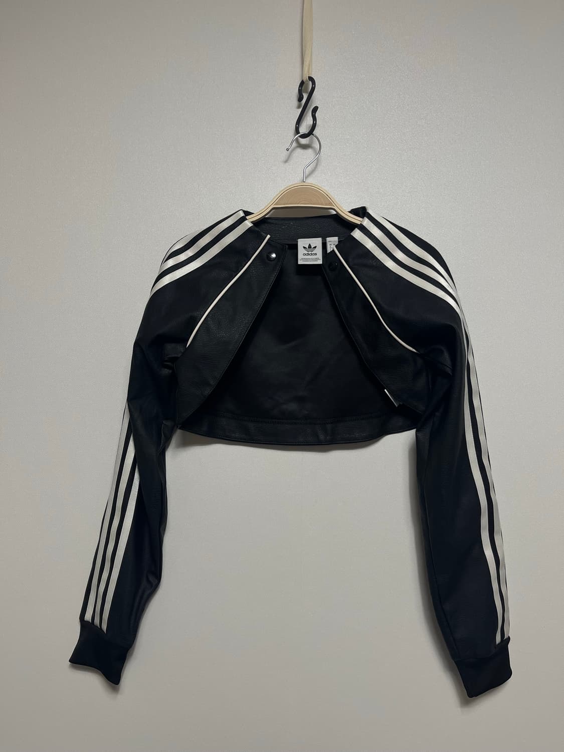 아디다스 가죽 크롭 트랙탑 uk4 상품이미지8