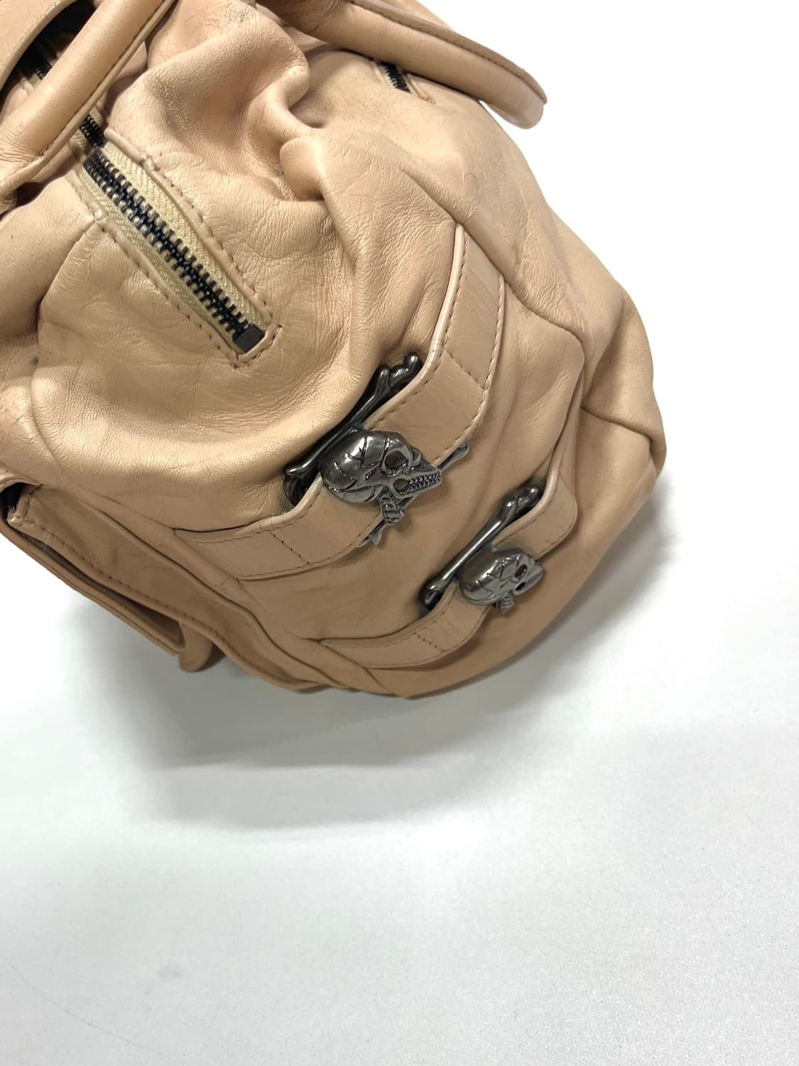 THOMAS WYLDE 스컬 레더 보스턴백 상품이미지5