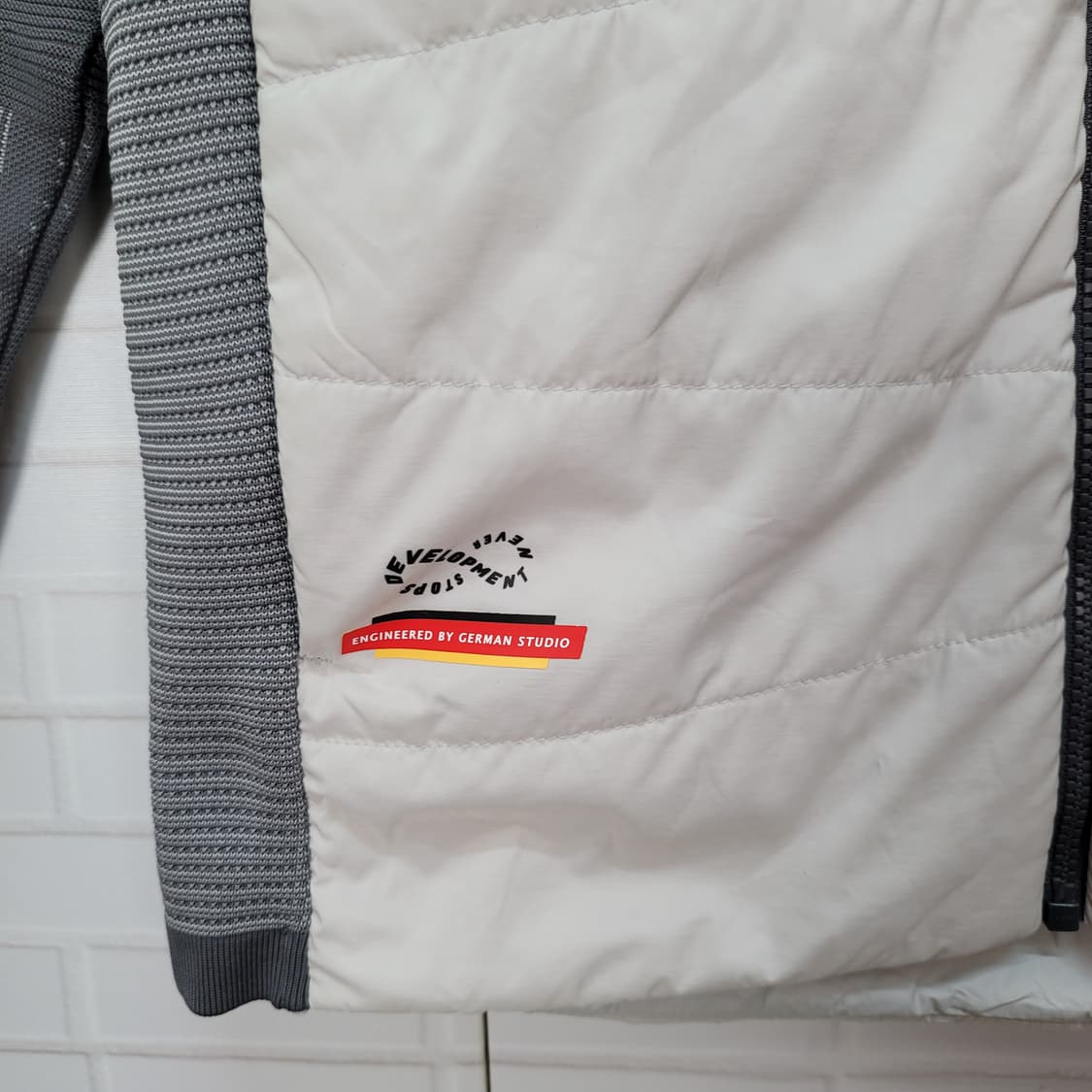 블랙야크 DNS E.K 패딩 인슐레이션 자켓 점퍼 남여공용 100사이즈 상품이미지3