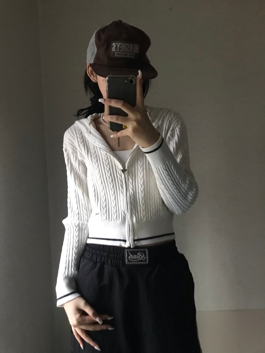 게스 화이트 케이블 니트 집업 상품이미지4