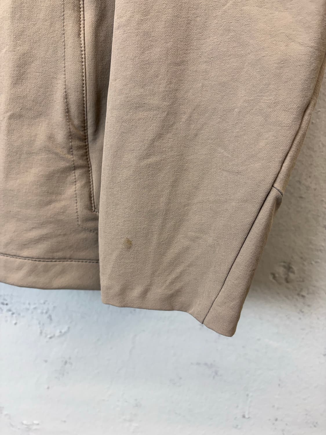 마운틴하드웨어 나일론 스트레치자켓 베이지 상품이미지8