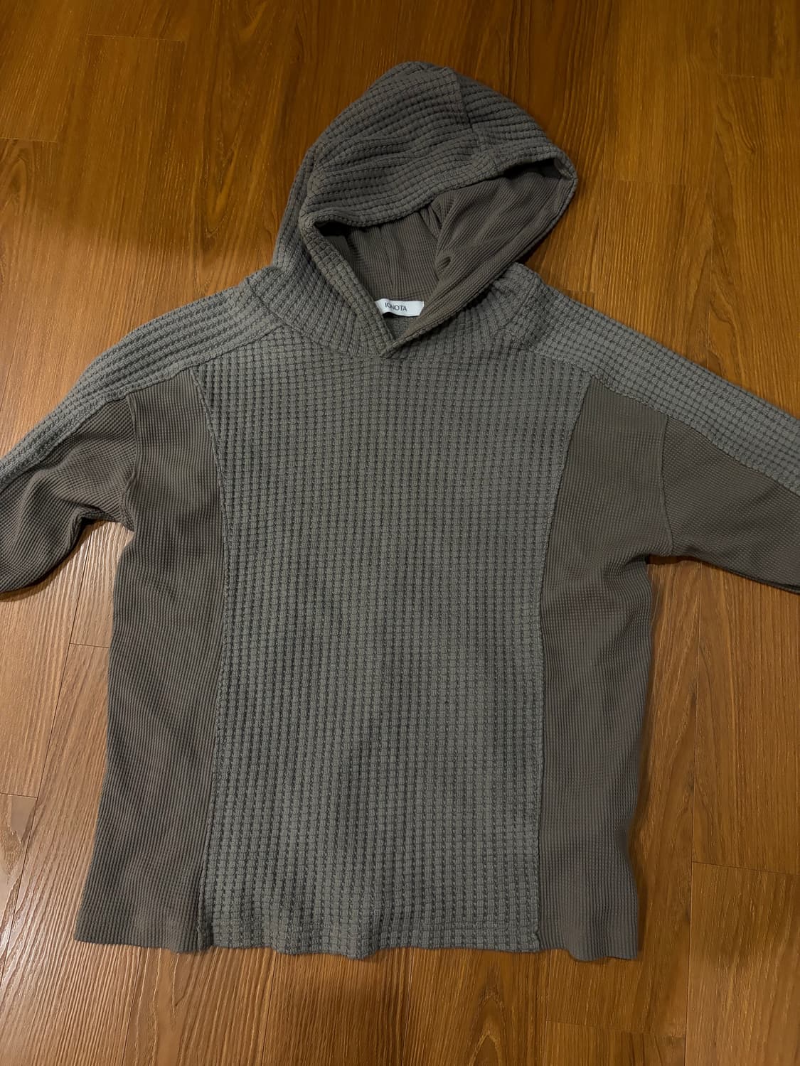 이그노타 CORE:13 PANELED HOODIE (Charcoal M) 상품이미지2