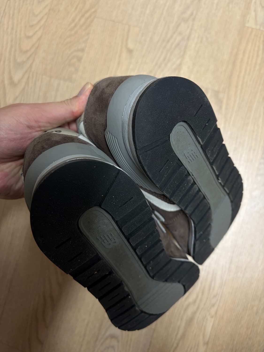 뉴발란스 996 브라운 상품이미지4