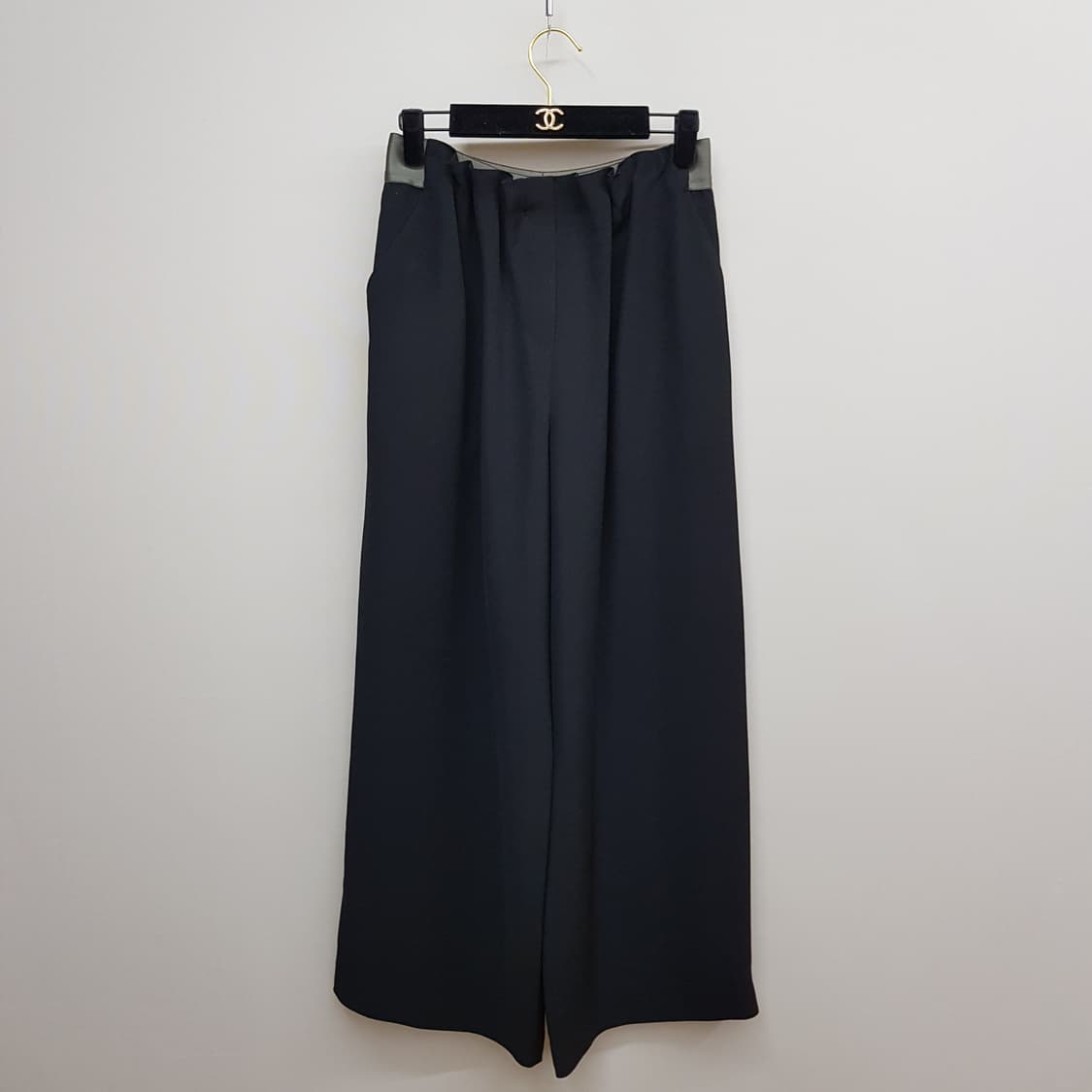 한섬 시스템 2022 블랙 와이드 슬랙스 밴딩 팬츠 64-94사이즈 상품이미지1