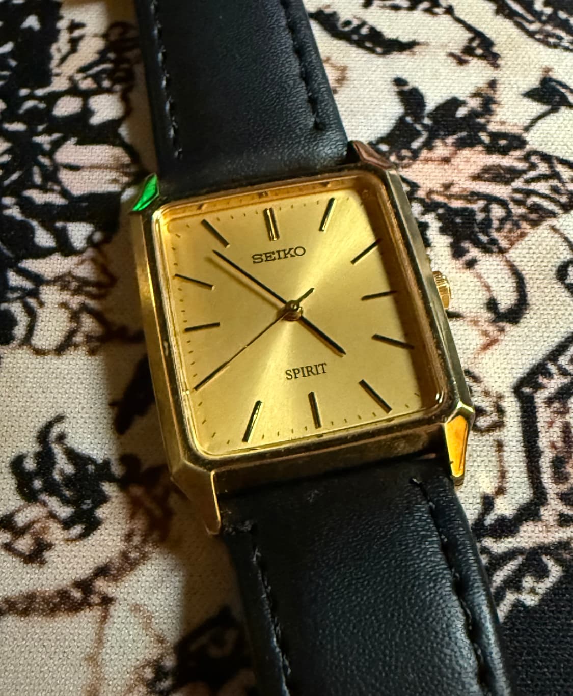 Seiko 빈티지 쿼츠 시계 상품이미지2