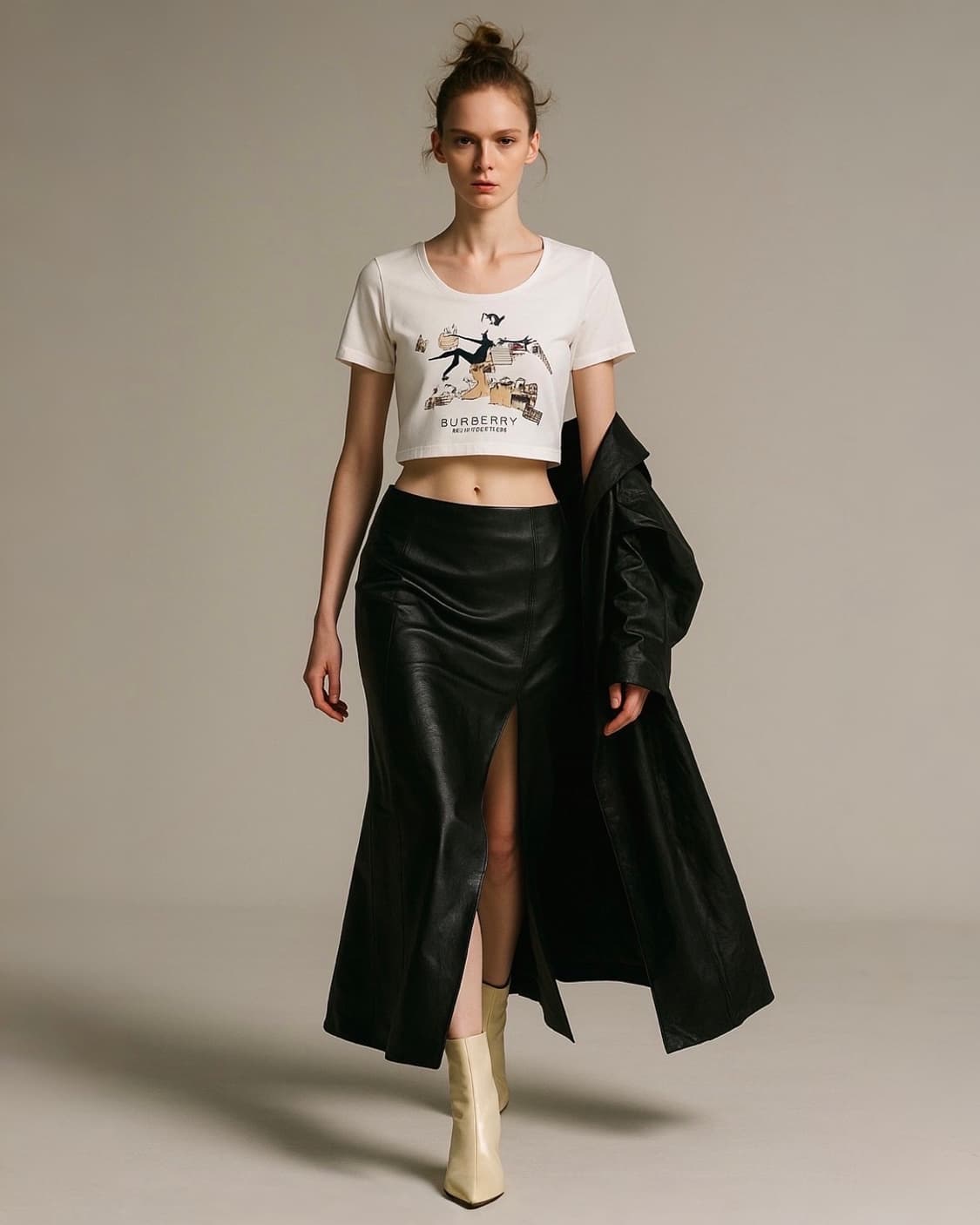 Burberry London Graphic Crop T-Shirt 상품이미지1