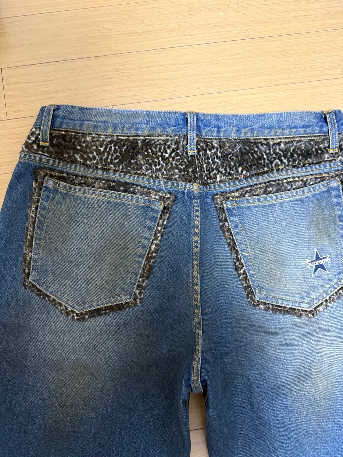 슈프림 레오파드 루즈핏 진  상품이미지5