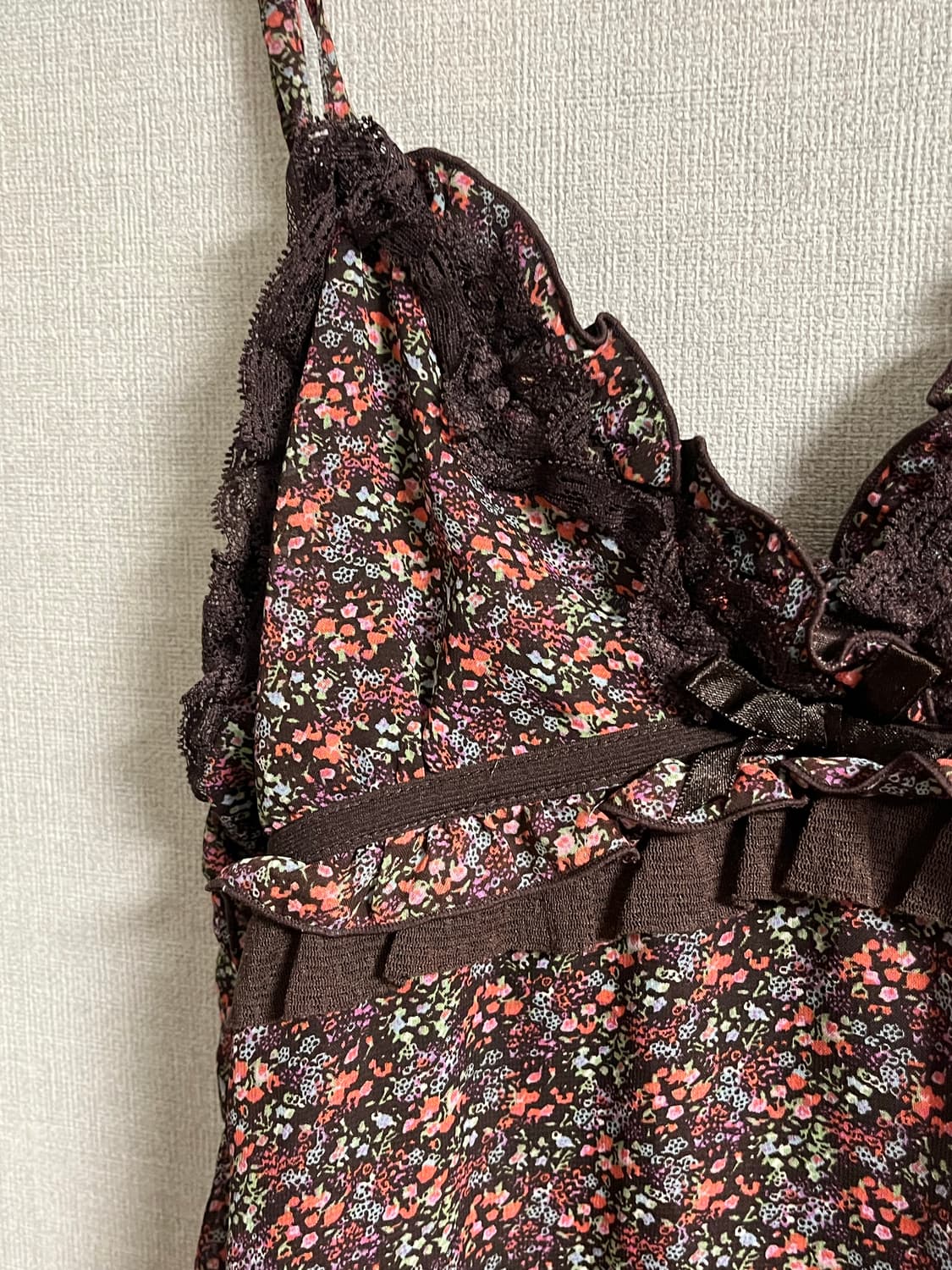 [플로럴 레이스] 브라운 슬리브리스 상품이미지3