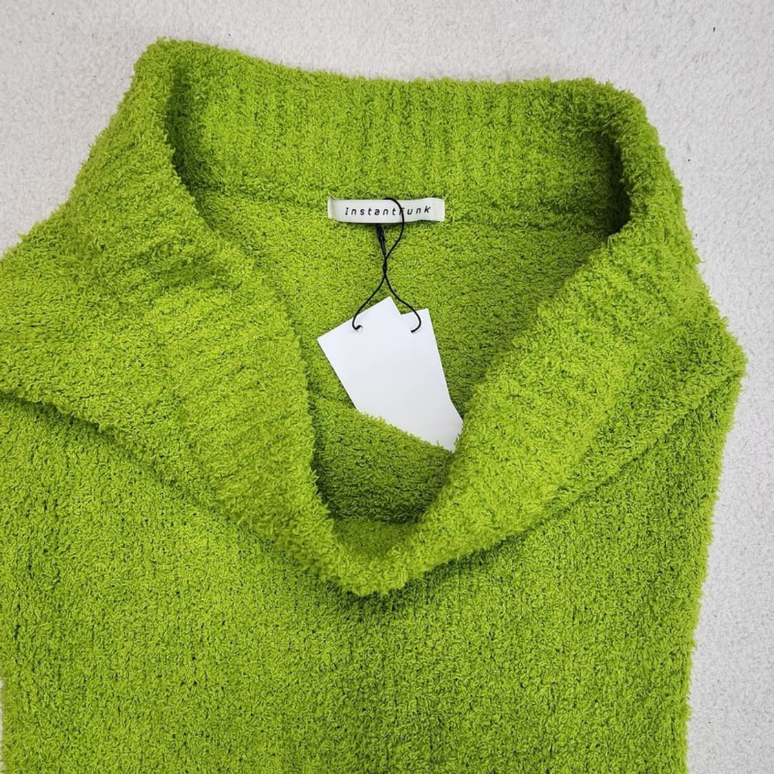 새상품 INSTANTFUNK 원숄더 니트 미니 원피스 상품이미지3