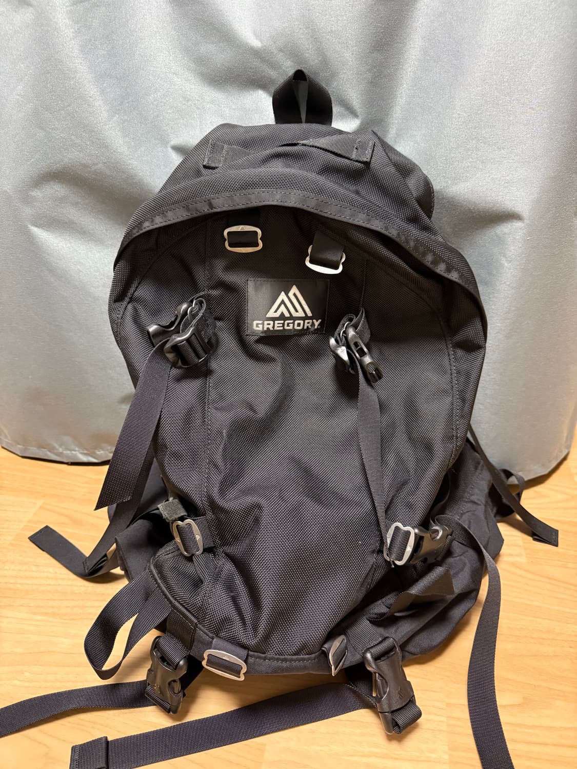 그레고리 데이앤하프 백팩 블랙 상품이미지1