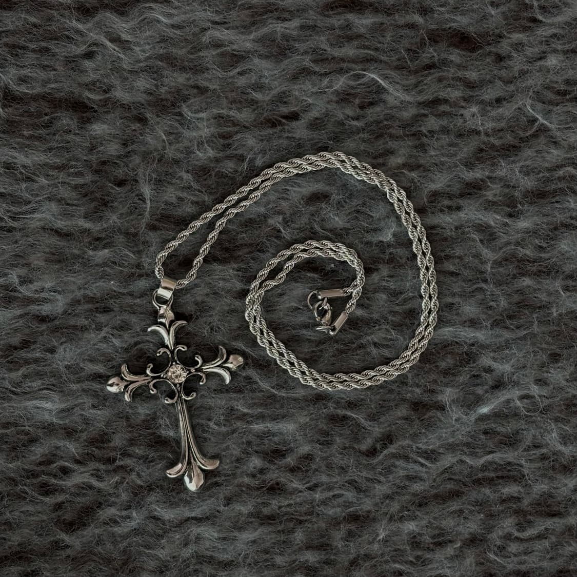 Cross necklace / 십자가 빈티지 써지컬 목걸이 상품이미지1