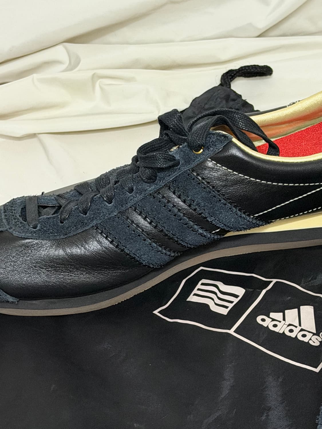 아디다스 x 웨일스 보너 컨트리 코어 블랙 상품이미지3