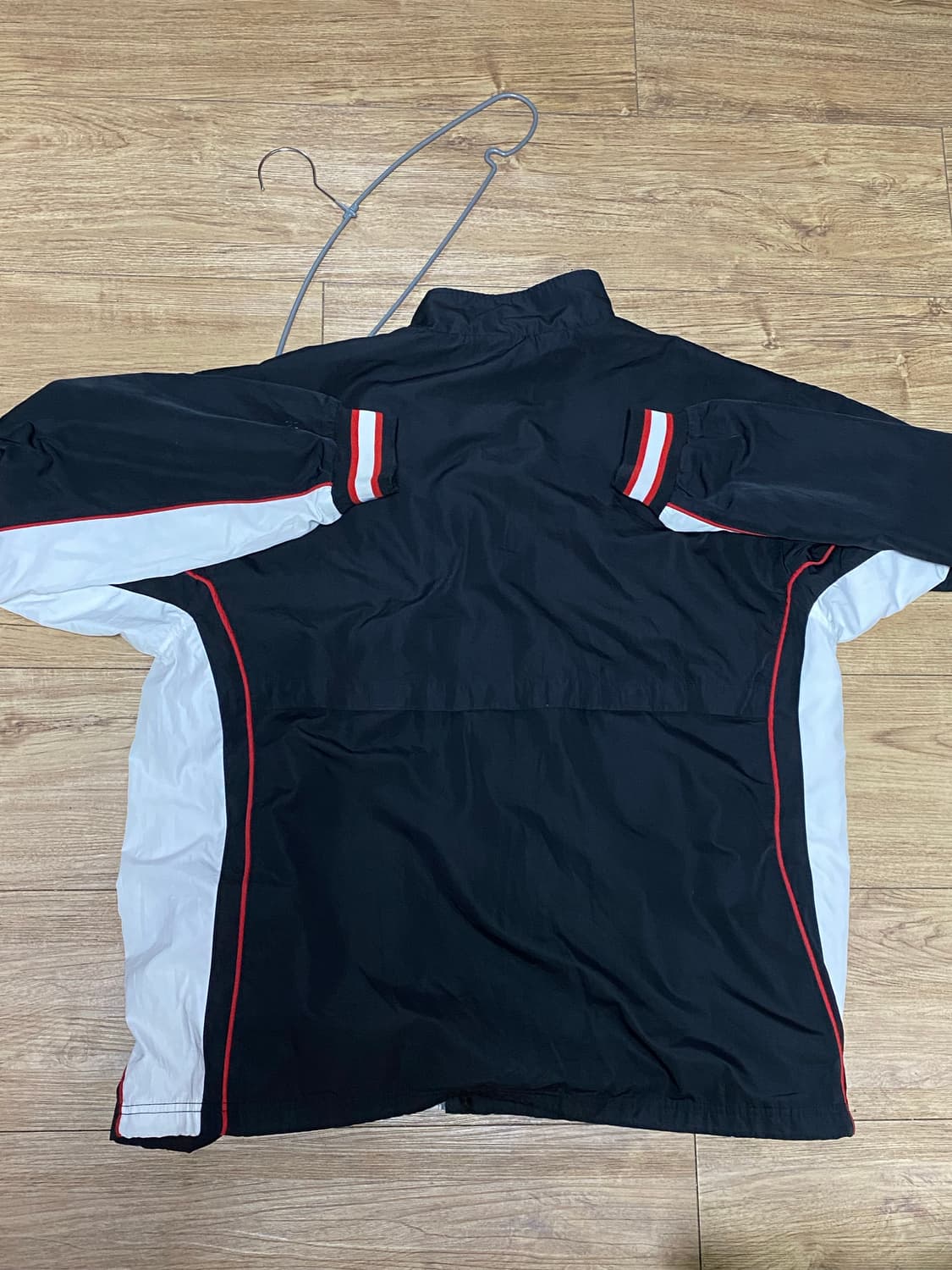 컨버스 COMPETITION 바람막이 점퍼 (블랙/화이트) 상품이미지5