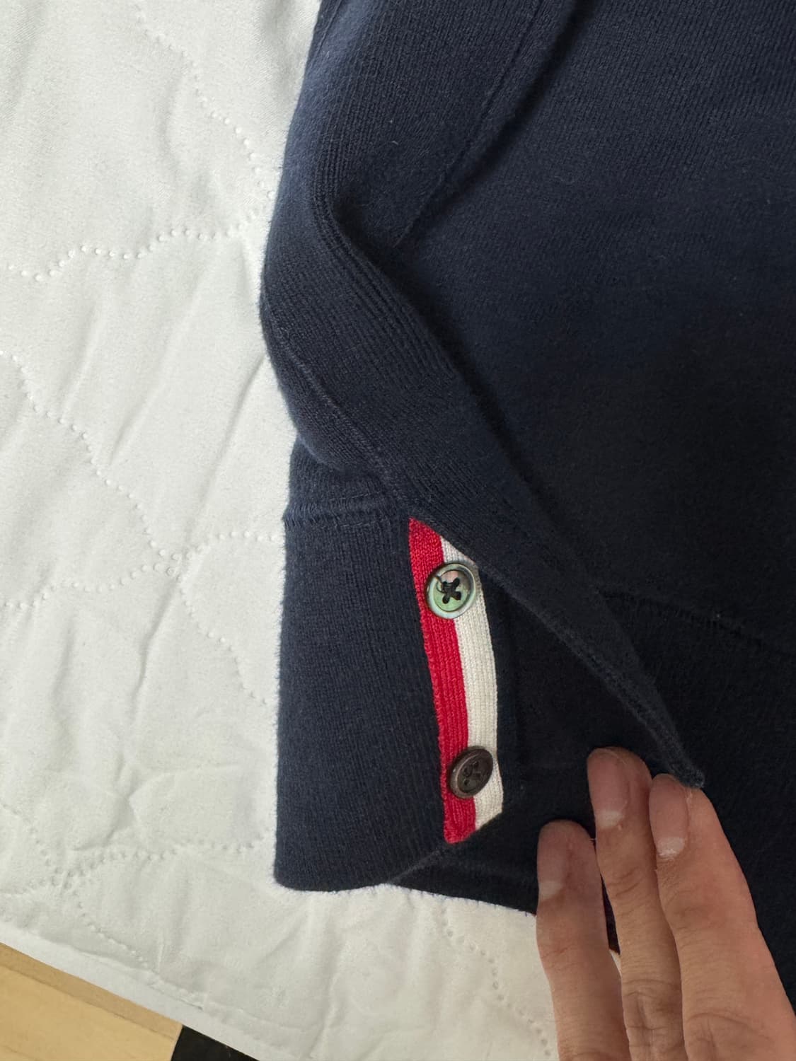 톰브라운 맨투맨 네이비 100 상태 극최상!! 상품이미지4