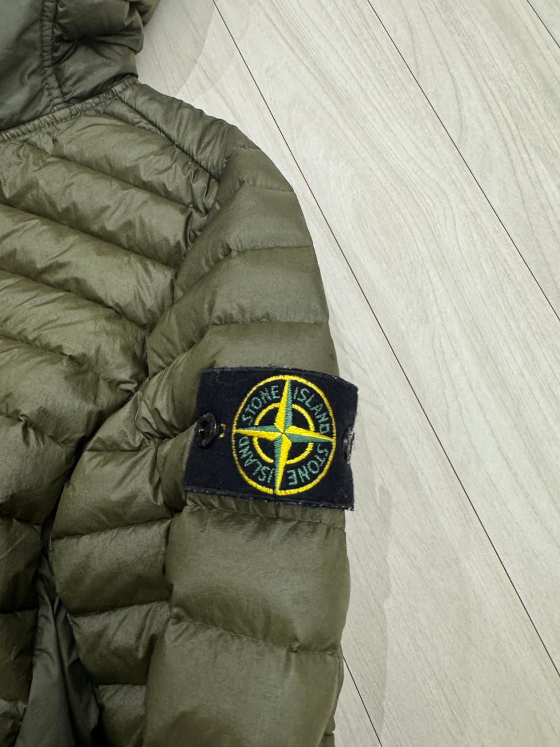 [정품] 스톤아일랜드 경량패딩 상품이미지2