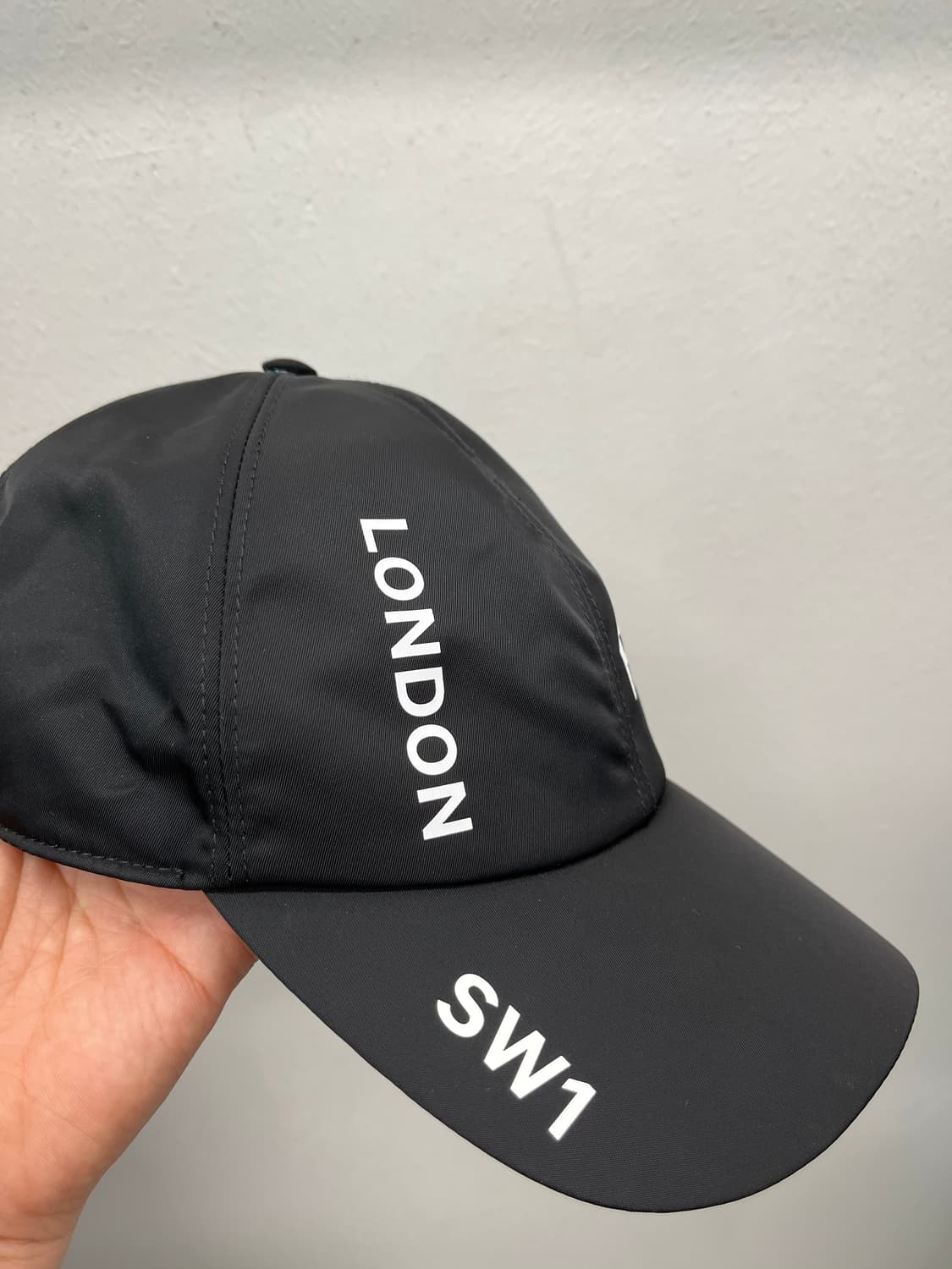 버버리 신형 나일론 볼캡  상품이미지4