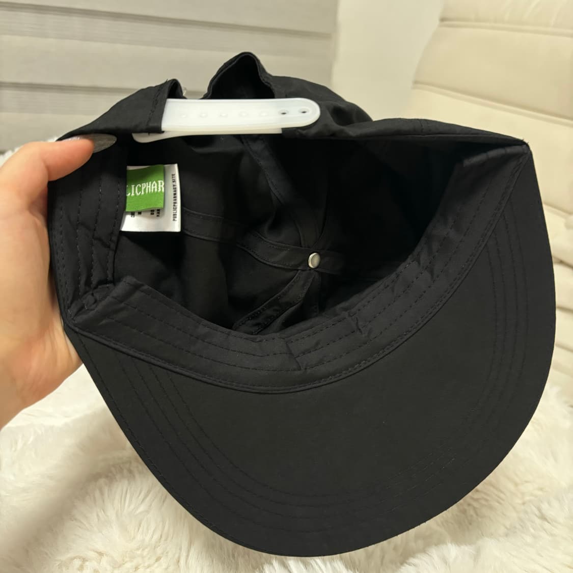 새상품)퍼블릭파마시 빅로고캡bk 상품이미지3