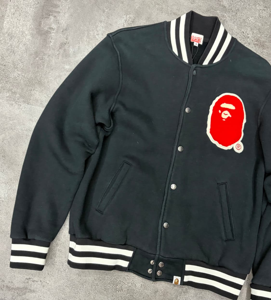 00s 베이프 A BATHING APE Nigo era 블랙 바시티 자켓 상품이미지5