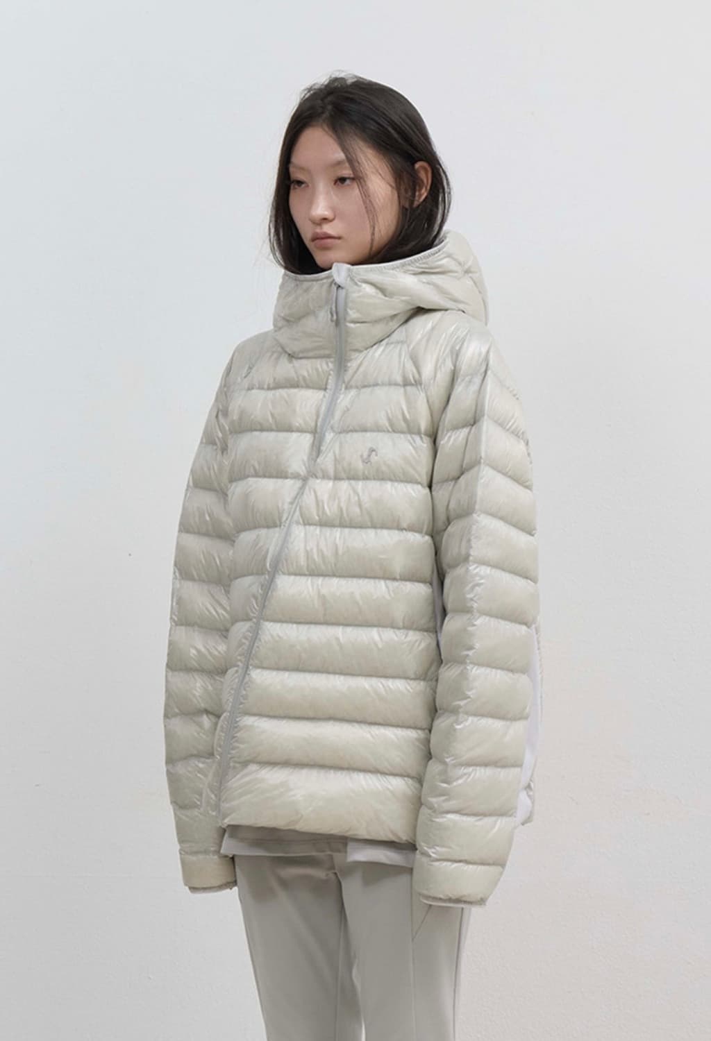 오호스 라이트다운 후드 패딩 경량패딩 그레이 상품이미지2