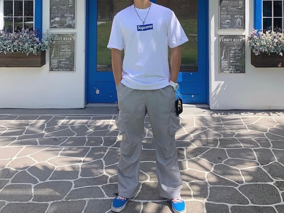 23FW 슈프림 서울 박스로고 티셔츠 화이트 상품이미지1