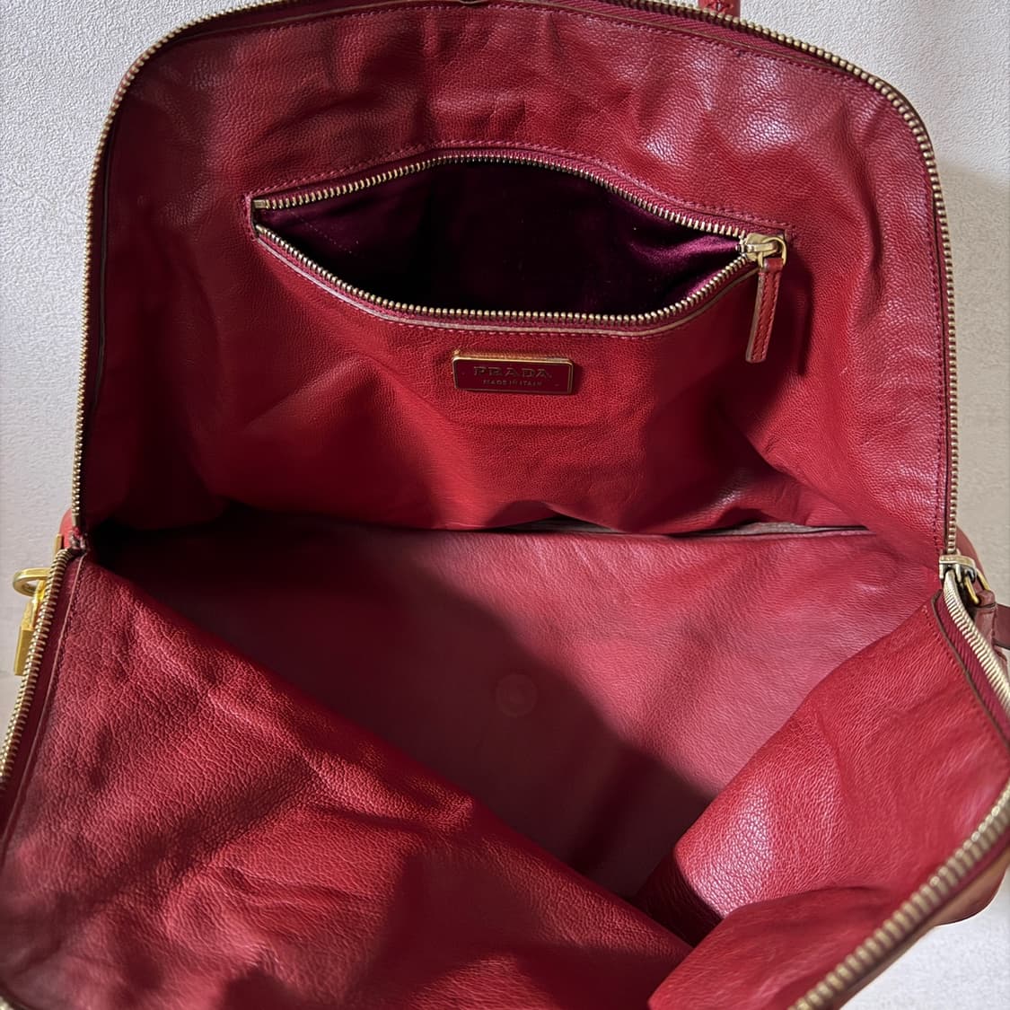 프라다 레더 삼각로고 레더 토트백 상품이미지9