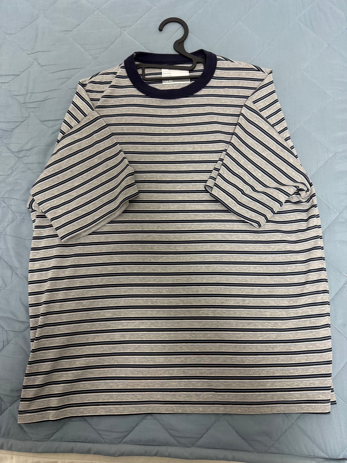 [L] STU 25ss 멀티 스트라이프 티_그레이 상품이미지2