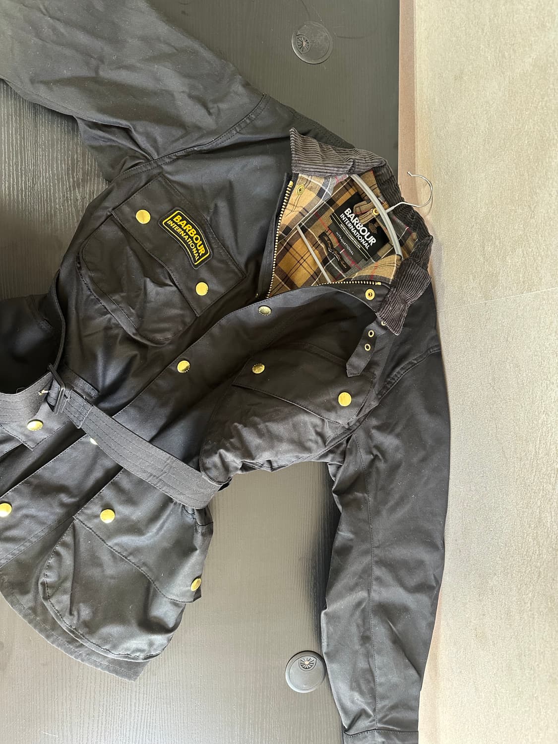 [새상품] 바버 인터내셔널A7 왁스 자켓 38사이즈 상품이미지1