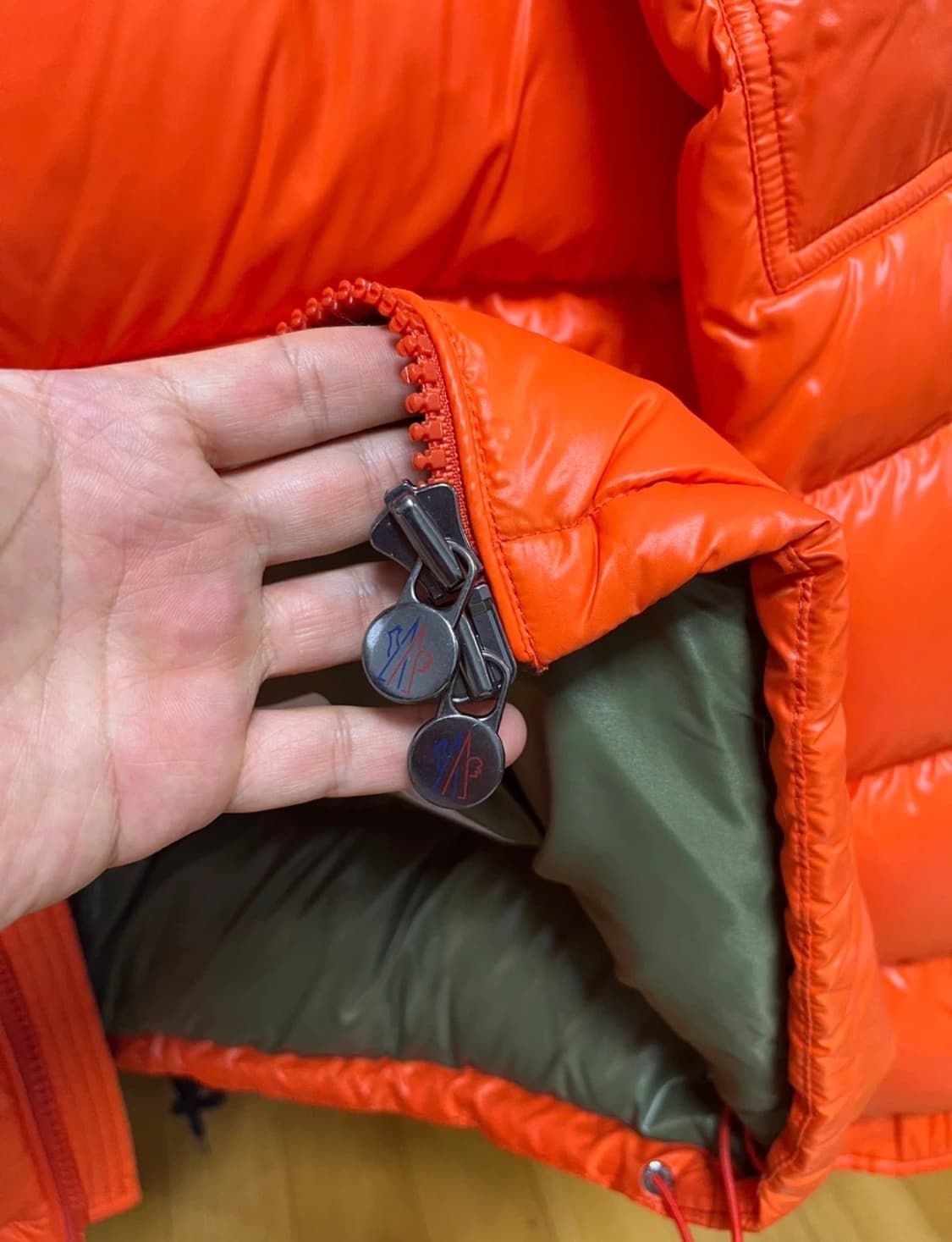 몽클레어 마야 70주년 한정판 패딩 상품이미지8