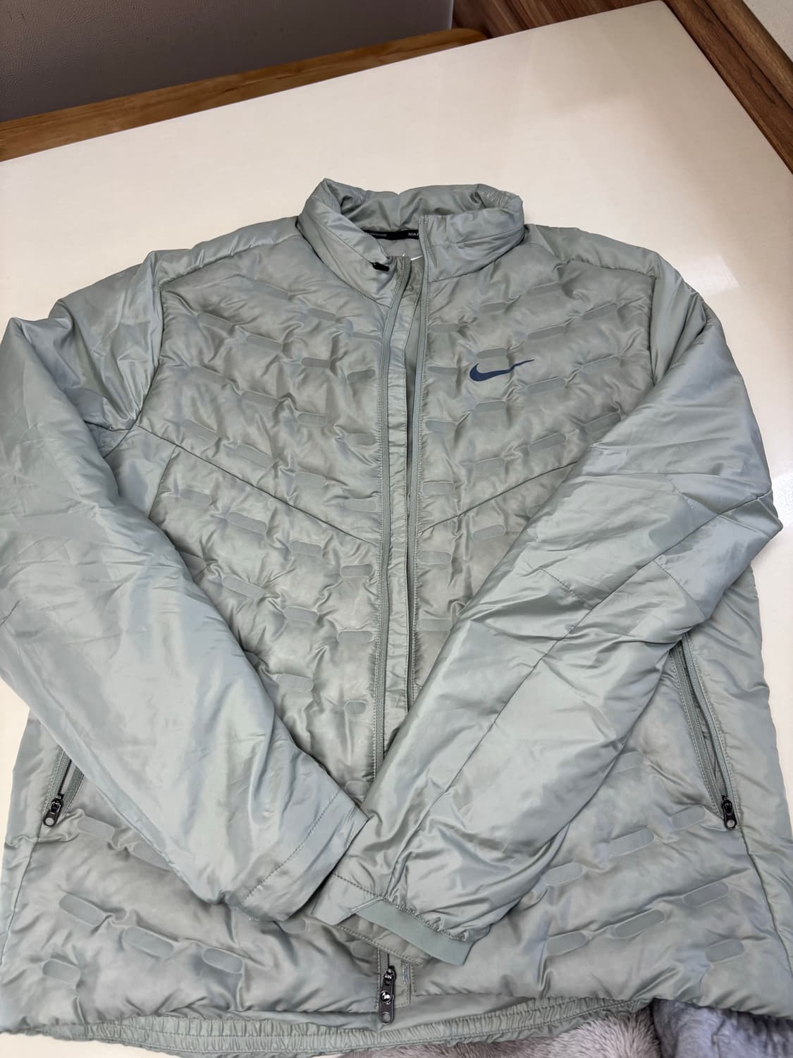나이키 써마핏 경량패딩 상품이미지2