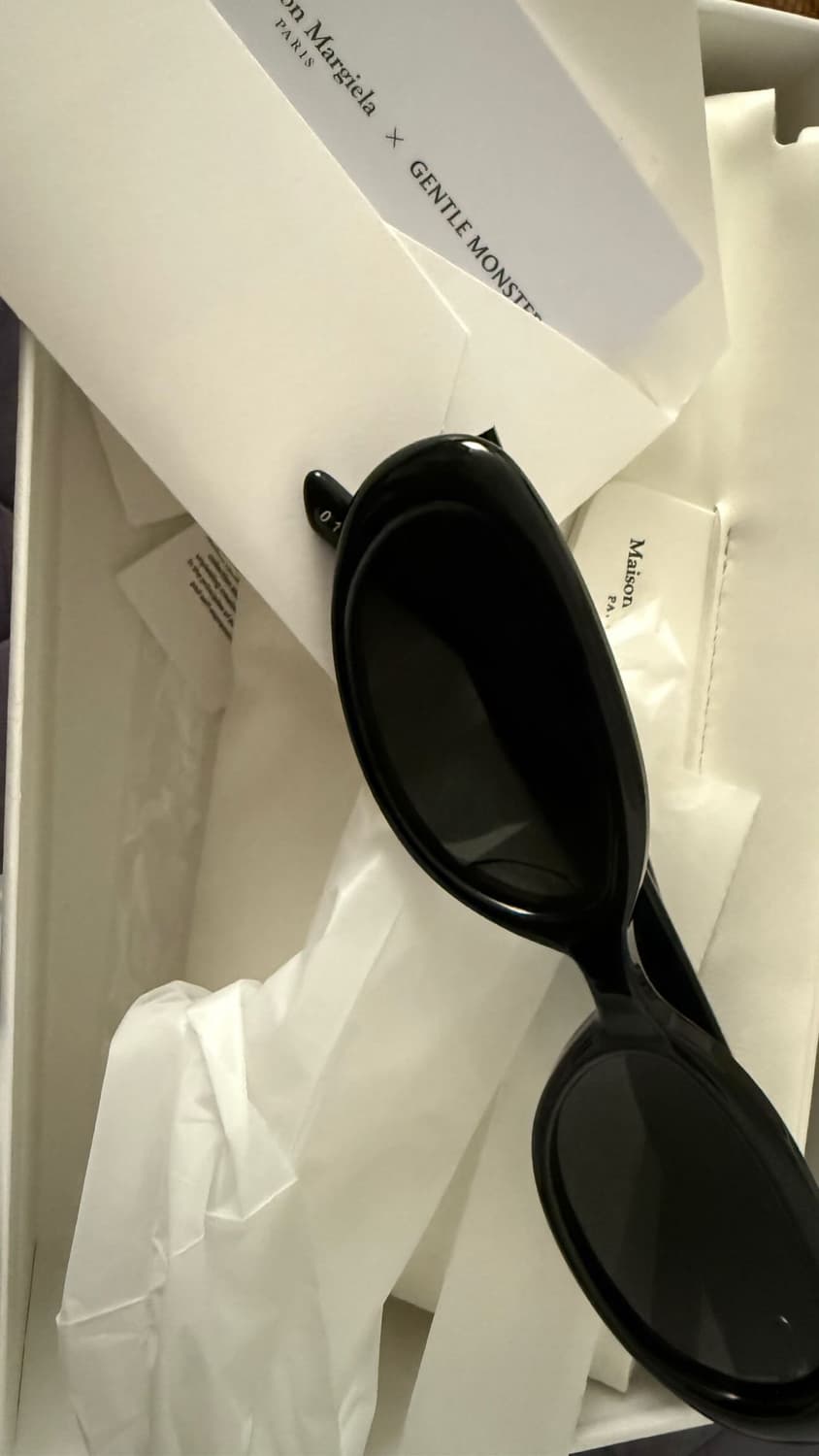 젠틀몬스터x마르지엘라 MM206 상품이미지1