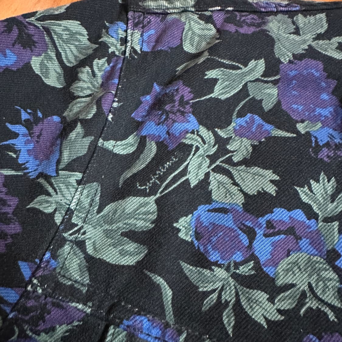 슈프림 x 리바이스 3rd 트러커 로즈 플로랄 플로럴 자켓 상품이미지3