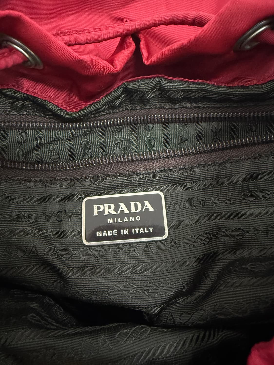 프라다 레드 나일론 포코노 백팩 상품이미지5