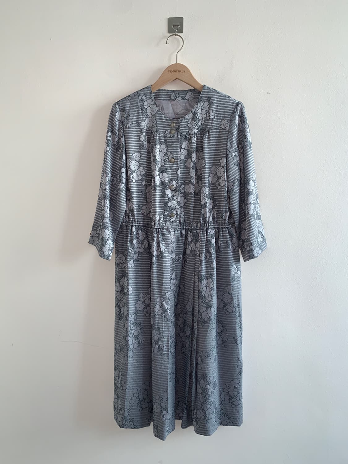 Oriental pattern gold button dress  상품이미지1