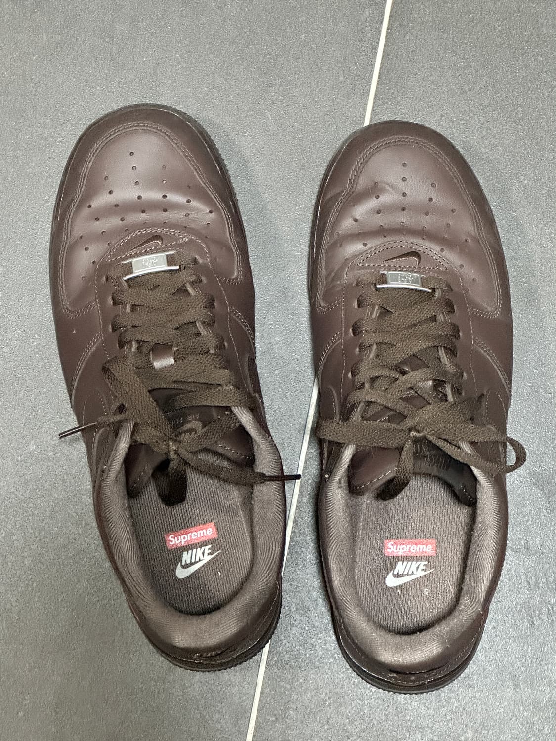 나이키 슈프림 콜라보 에어포스1 로우 바로크 브라운 상품이미지3