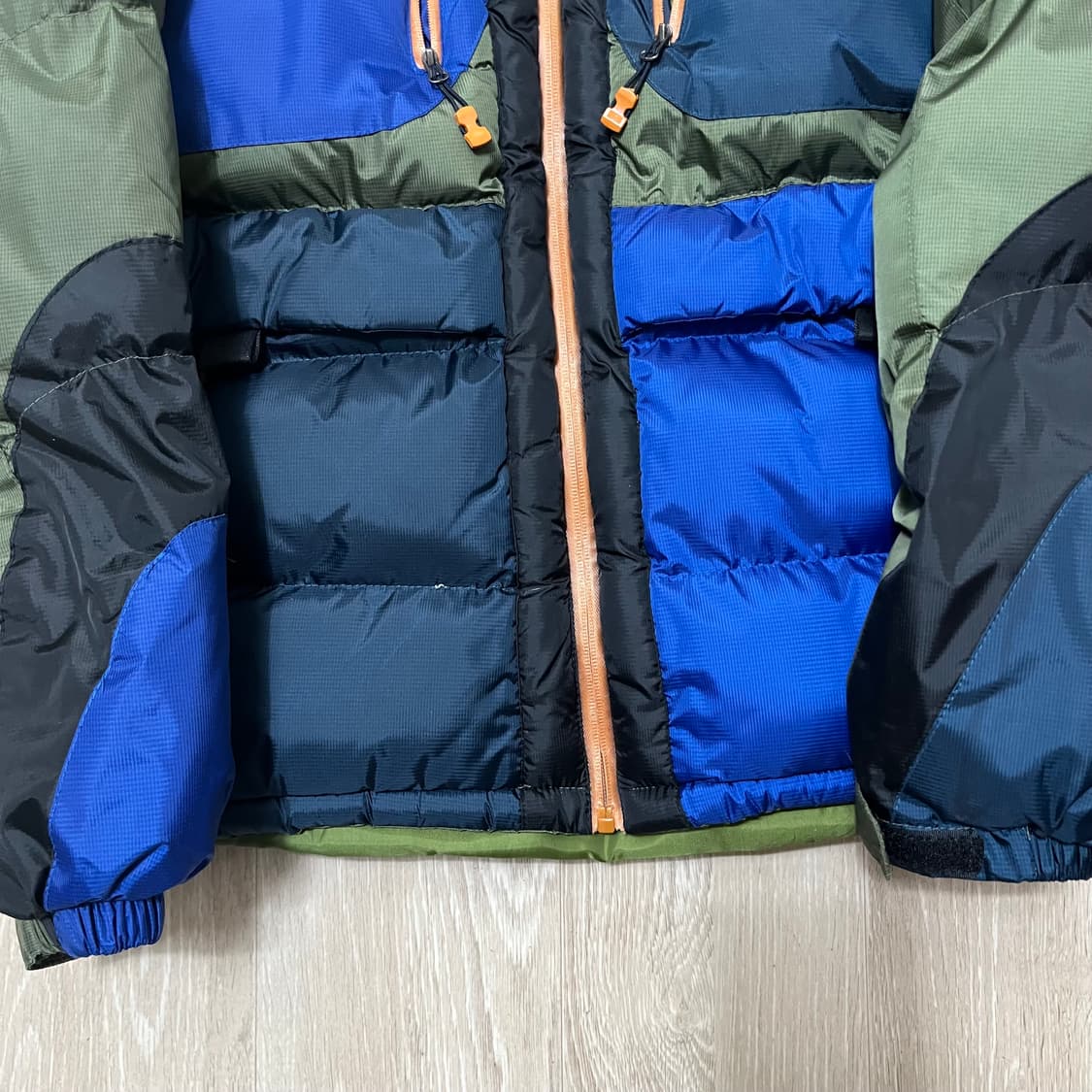 블랙야크 남성 패딩 상품이미지3