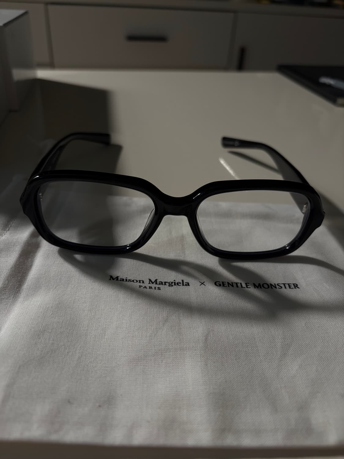 젠틀몬스터x메종마르지엘라 MM114 - 01 상품이미지4