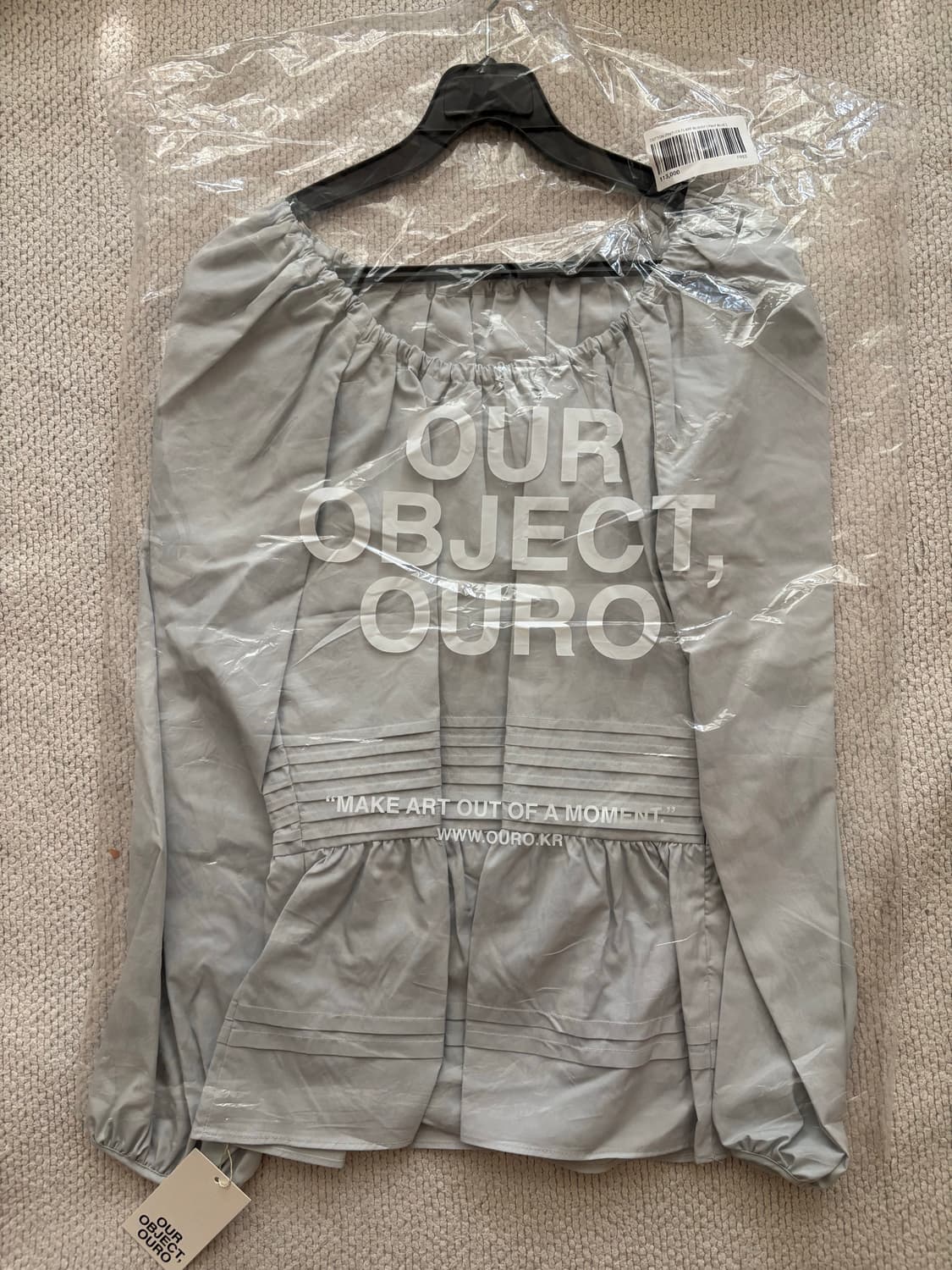 COTTON PINTUCK FLARE BLOUSE [ PALE BLUE  상품이미지2