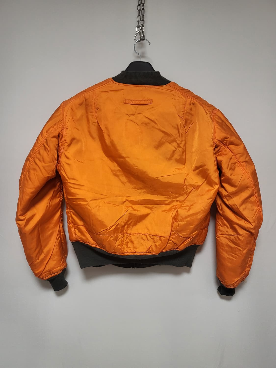 알파인더스트리. 리버시블 MA1 항공점퍼 상품이미지9