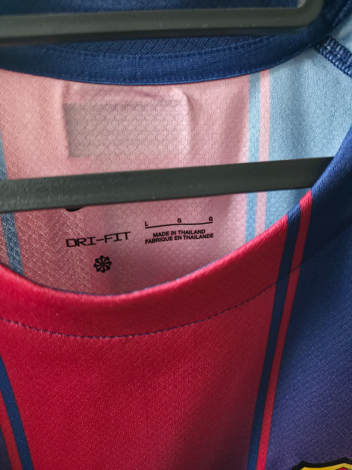 (L)바르셀로나 25/26 홈 더용 싸인 유니폼 상품이미지3