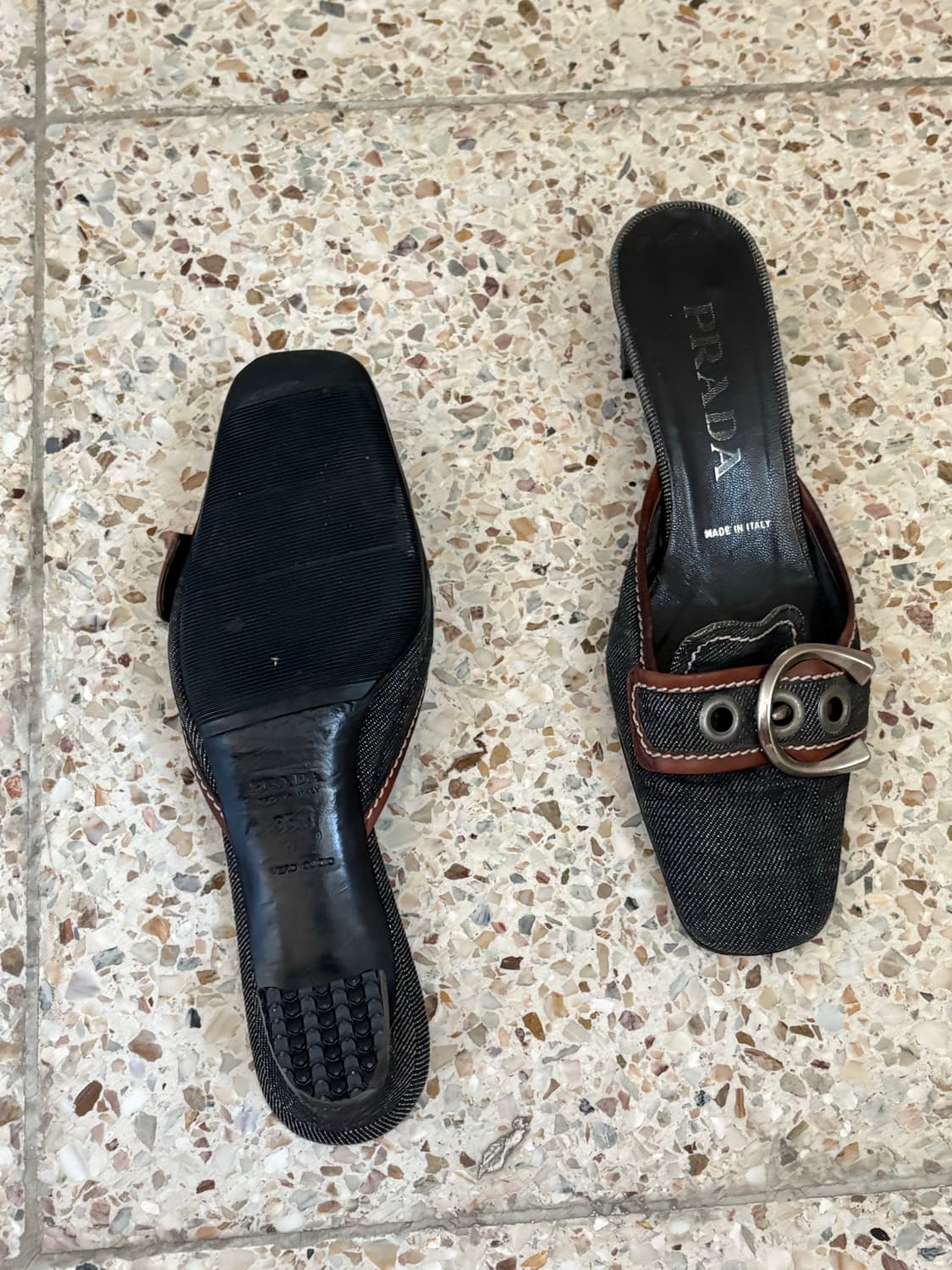 [225] 프라다 버클 데님 힐 상품이미지2